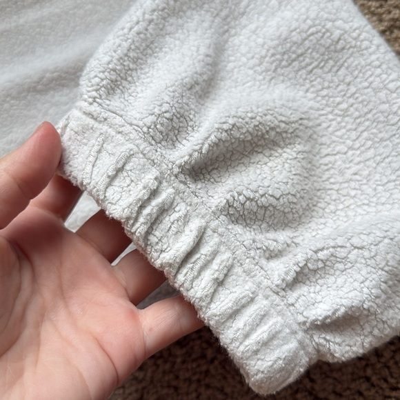 Leset Teddy Jogger Lounge Sweatpants in Cement Light Grey - Picture 10 of 12